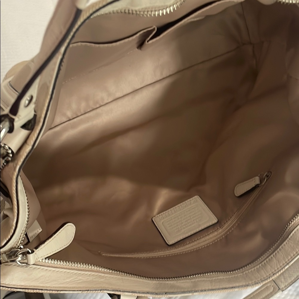 Coach Cream Tote Bag with Leather Trim - Picture 10 of 16